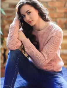 Elite escort service in Uchgaon for home and hotel visits